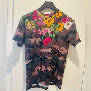 VALENTINO FLORAL PRINT Camouflage T-Shirt unisex
